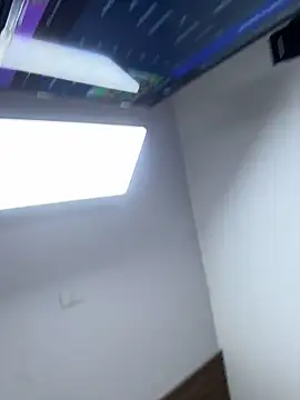 XXX chat uživo modela Ashleyy23x