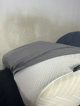 XXX chat uživo modela Logan_strangee
