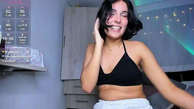 liia_collins_ Adlı Modelin Canlı XXX Sohbeti