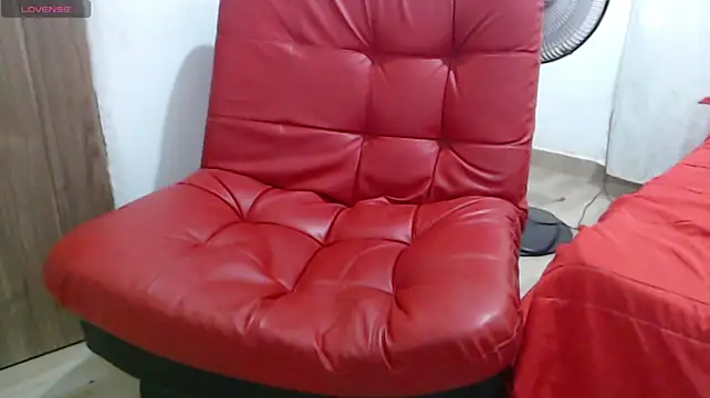 thebesthot Adlı Modelin Canlı XXX Sohbeti