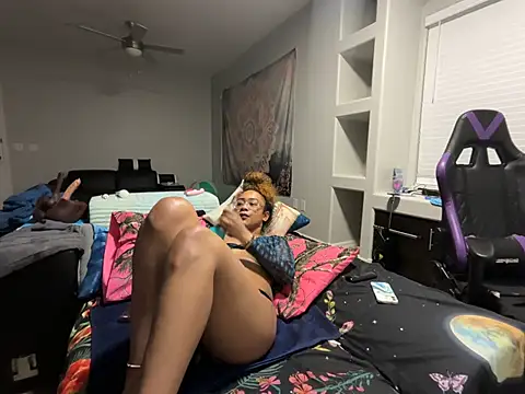 ReeseZen – Naživo XXX chat