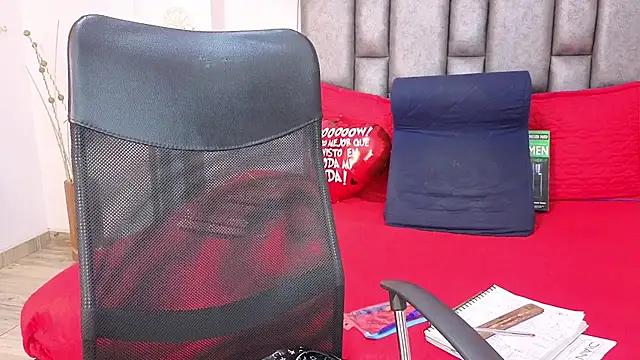 Chatroom XXX en direct de michacosio