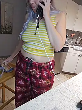 ScarletsWeb's Live XXX Chat