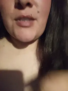 Clara_Arg's Live XXX Chat