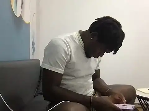 XXX chat uživo modela badboyrich