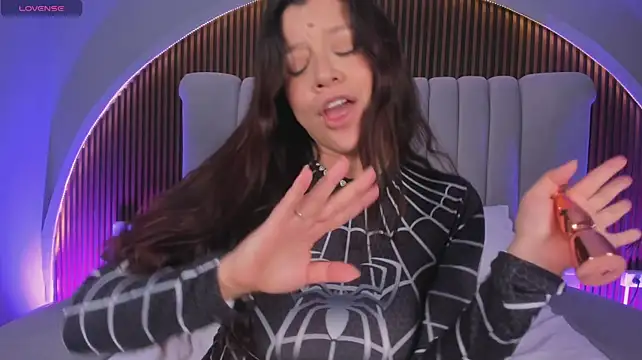 הופעת וובקאם של emperatriz_reyes