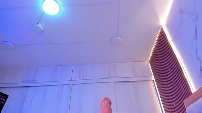 megan_rous_'s Live XXX Chat