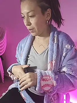 Tefannyy_ 在線直播表演