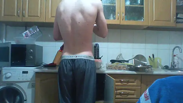 KaelNox live XXX chat