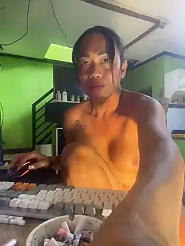 Chat XXX en directo de ASIANMISTRESSSS