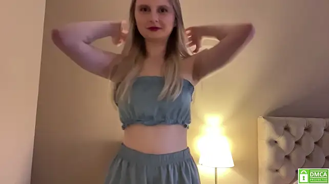 lana_vice's Live Chat Room