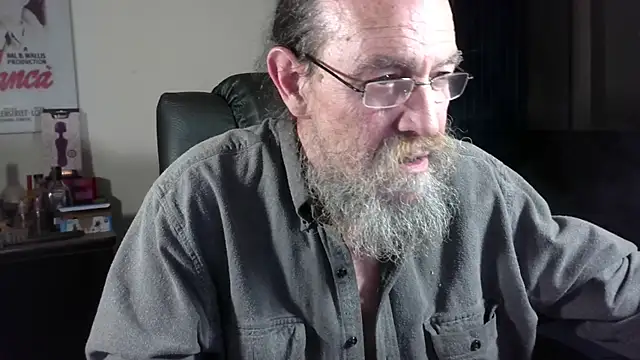 Czat XXX na żywo – Uncle_Hottie