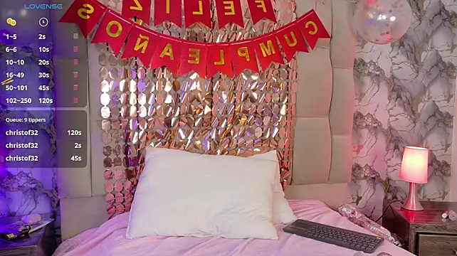 Chat XXX en directo de Kristin_Ramirez