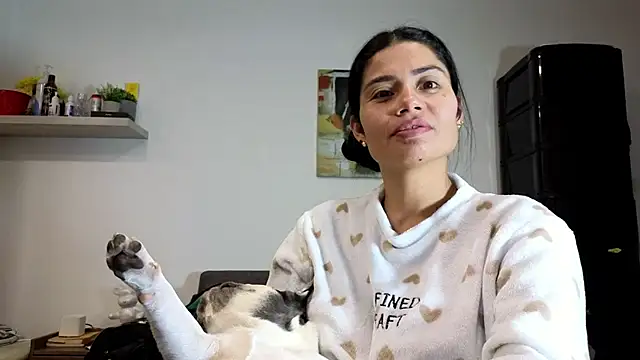 دردشة Alondra_fetish الجنسية المباشرة