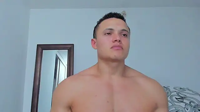 KingLevi01 Live XXX-Chat