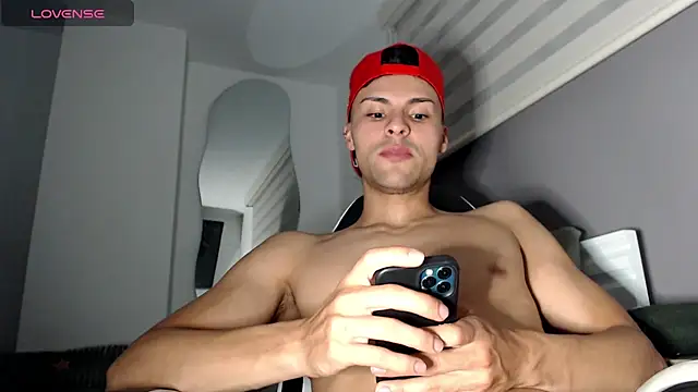 Czat XXX na żywo – Tyler_axel