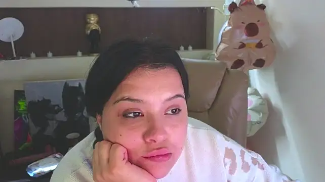 دردشة Malika_uAngel الجنسية المباشرة
