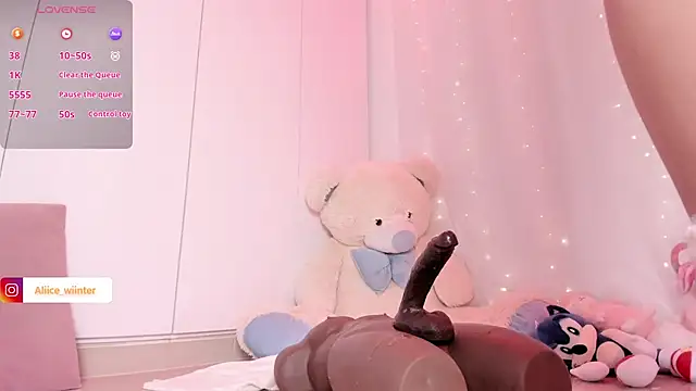 دردشة Alice_winter_ الجنسية المباشرة