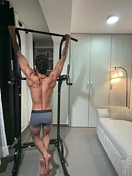 Paradise_boy__ Adlı Modelin Canlı XXX Sohbeti