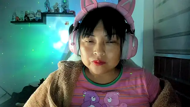 Chat XXX ao vivo de Shaddycute_