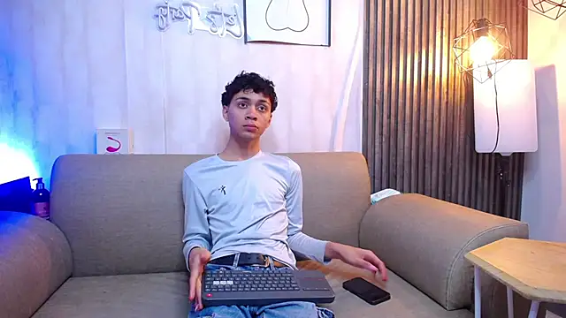 Axxel_White – Live XXX-chat