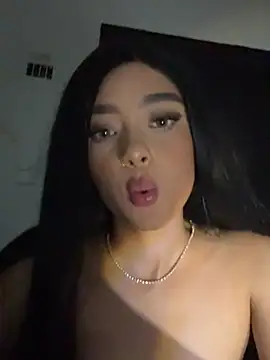 Kitty_Bliss' Live XXX Chat