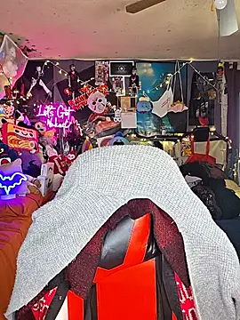 צ'אט XXX בשידור חי של VelvetDiablo