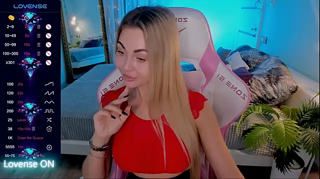 צ'אט XXX בשידור חי של AdeleRoberts