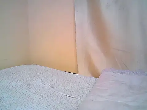 Qute_nimple 라이브 XXX 채팅