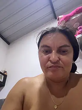 Horny-Mommy-Dirty's Live XXX Chat