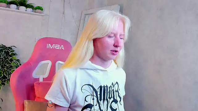Marin_Blair 라이브 XXX 채팅