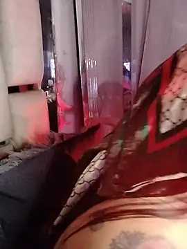 chelaqueen_: απευθείας συνομιλία ΧΧΧ