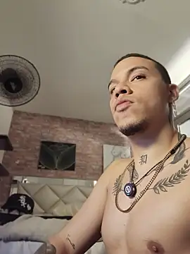 AlphaMasterXxx live XXX chat