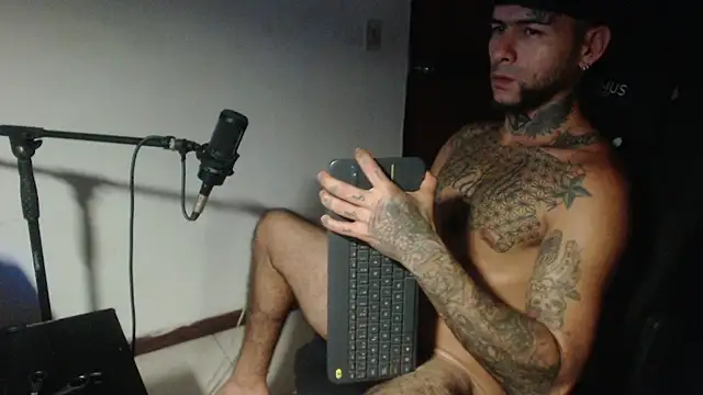 Chat +18 de ROOKERT ao vivo