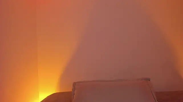 Chat +18 de Megann_D ao vivo
