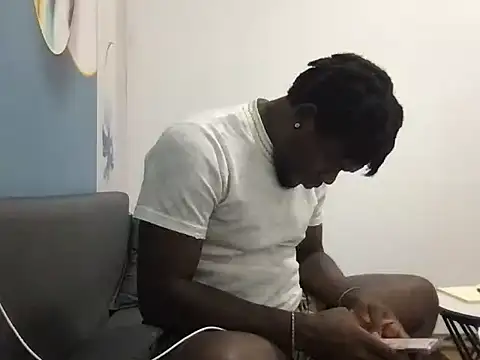 Chatroom XXX en direct de badboyrich
