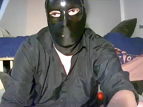 XXX chat uživo modela BigSilkCock