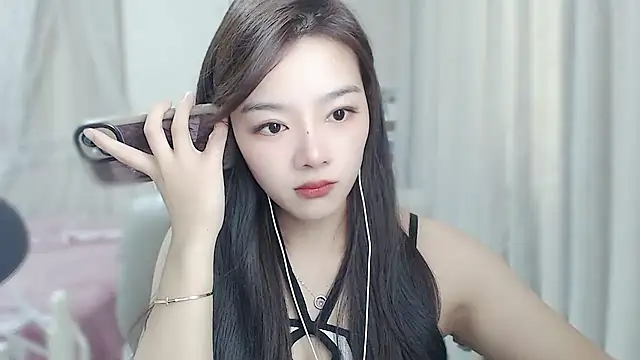 Romy-sweet's Live XXX Chat