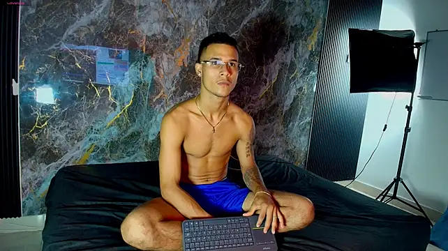 self_destructn Live XXX chat
