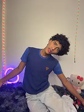 Evans_Femb's Live XXX Chat