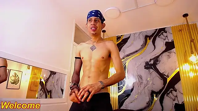 skyline_ryan live XXX chat