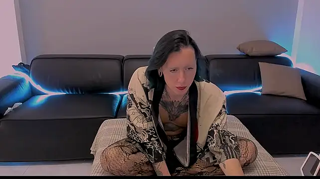 ivo_blake Live XXX-chat