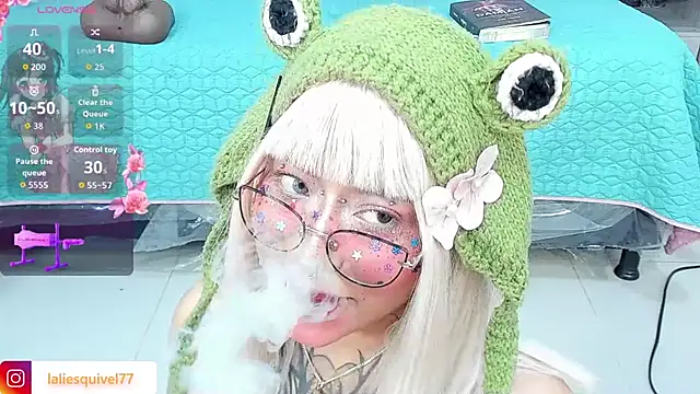 צ'אט XXX בשידור חי של SafiroAgataaa