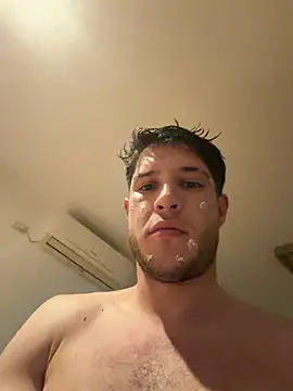 frrrraaannnnn Live XXX chat