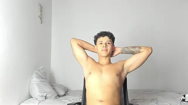 _Alex_Colton 라이브 XXX 채팅