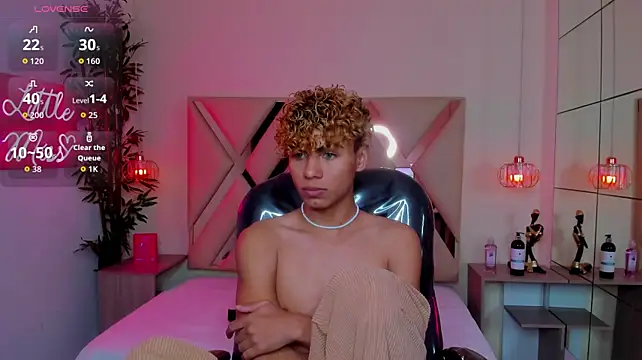 Chat XXX ao vivo de Anyelo_Twink