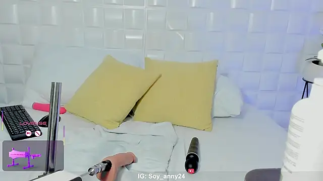 anny_rouse24: απευθείας συνομιλία ΧΧΧ
