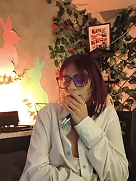 RedMeloddy's Live XXX Chat