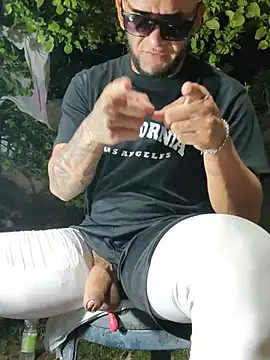 Chat +18 de PIGHIGHDIRTY_p0 ao vivo