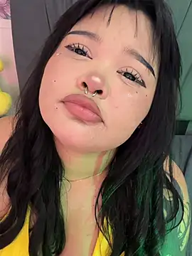 kittyhtxx – Naživo XXX chat